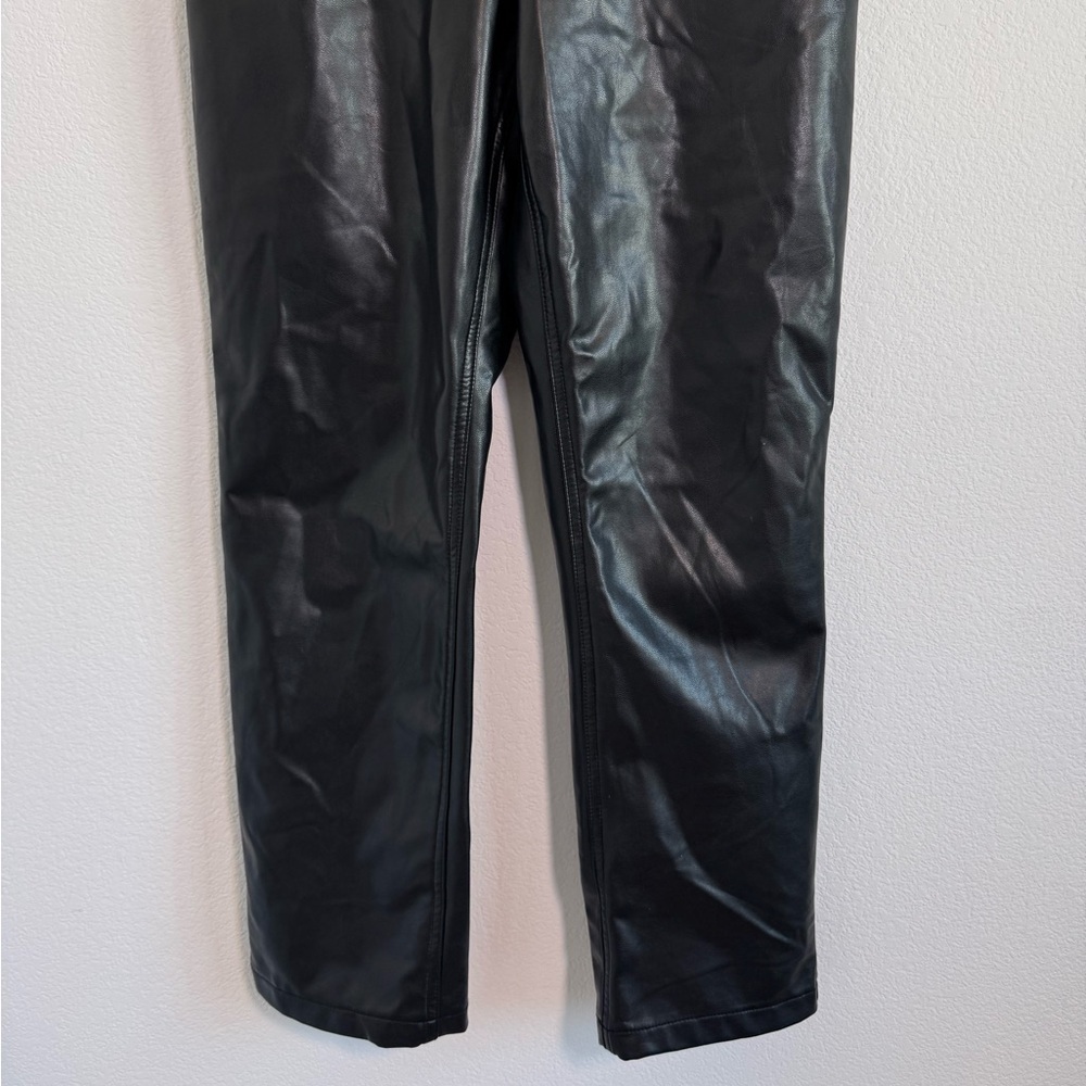 Abercrombie‎ & Fitch 90s Straight Ultra High Rise Faux Leather Pants Size 26/2 - Picture 3 of 12